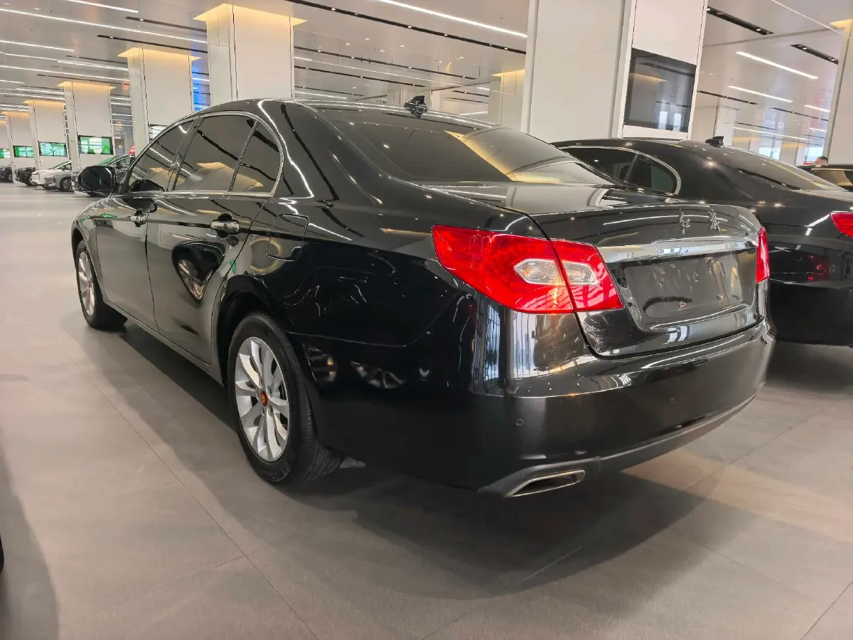 2017 HongQi H7 2.0T 204HP L4 6AT,autocango,china used car exporter,china ev exporter,chinese used car exporter,chinese used ev exporter