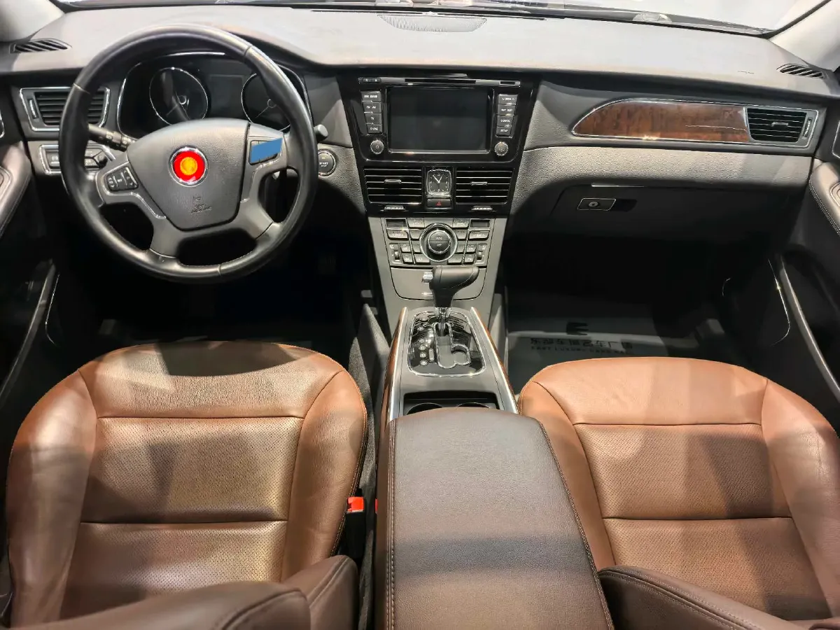 2017 HongQi H7 2.0T 204HP L4 6AT,autocango,china used car exporter,china ev exporter,chinese used car exporter,chinese used ev exporter