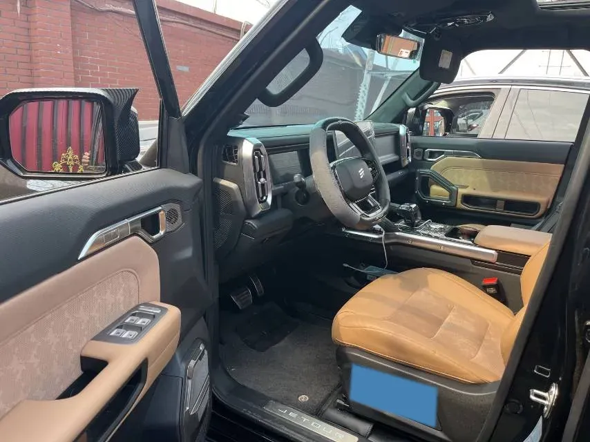 2025 Jetour Traveller 2.0T 254HP L4 8AT,autocango,china used car exporter,china ev exporter,chinese used car exporter,chinese used ev exporter