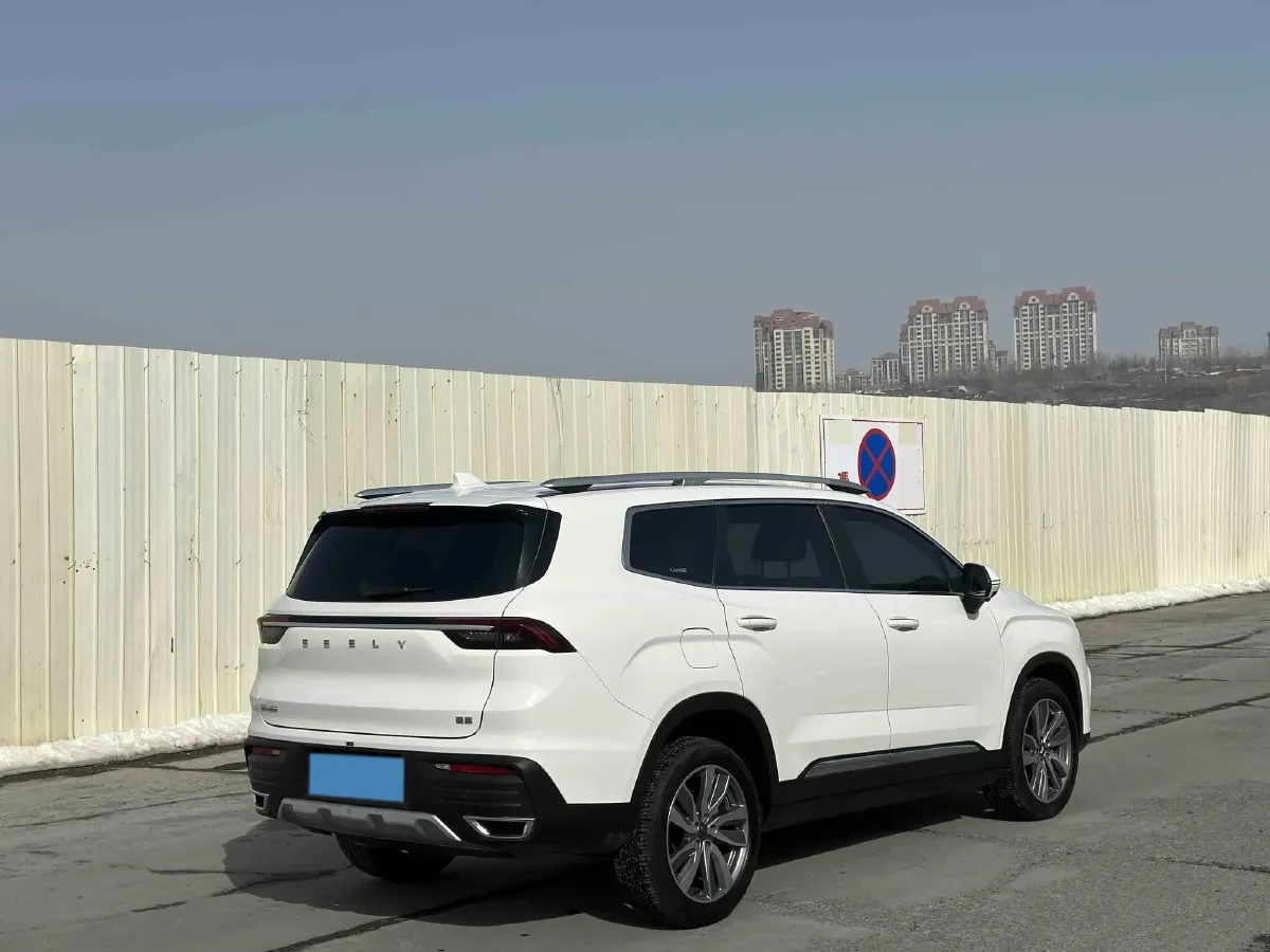 2022 Geely Okavango 1.8T 184HP L4 7DCT,autocango,china used car exporter,china ev exporter,chinese used car exporter,chinese used ev exporter