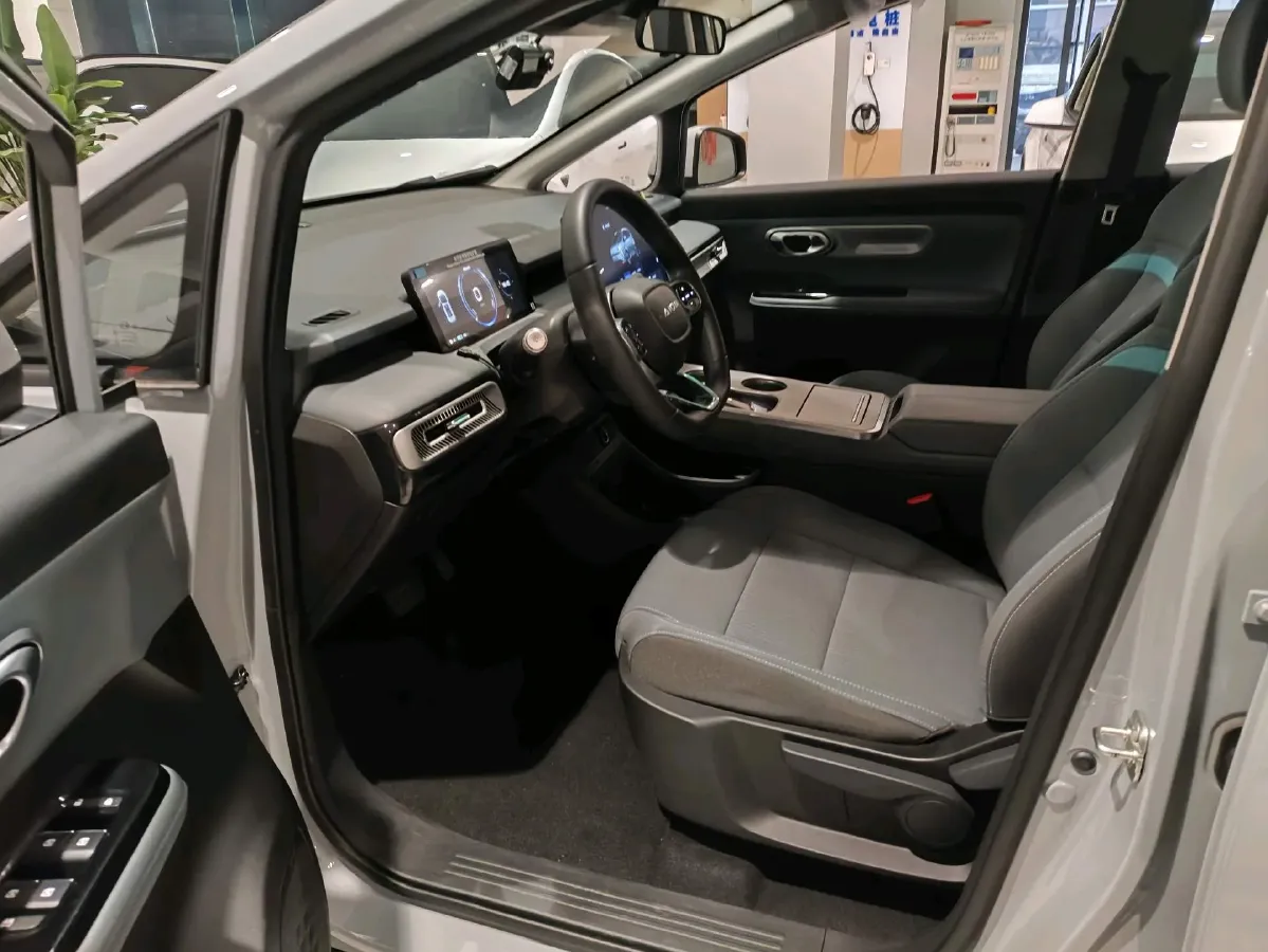 2025 Aion Y BEV 58.4KWH,autocango,china used car exporter,china ev exporter,chinese used car exporter,chinese used ev exporter