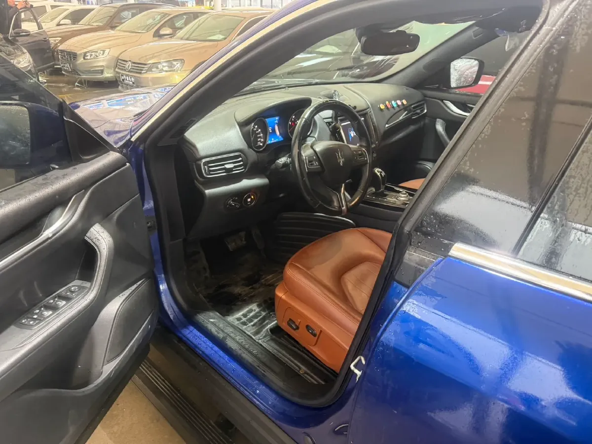 2018 Jaguar XJ 3.0T 340HP V6 8AT,autocango,china used car exporter,china ev exporter,chinese used car exporter,chinese used ev exporter