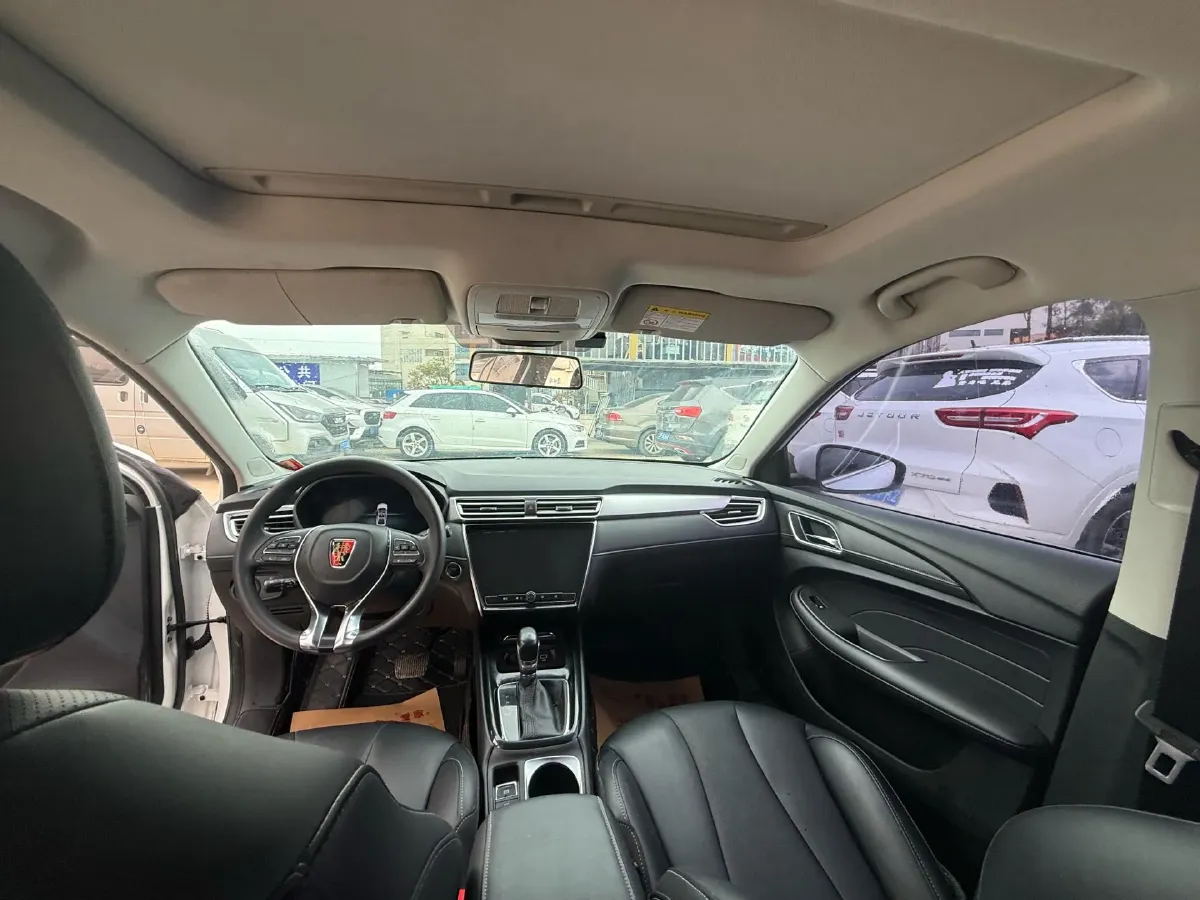 2019 Roewe i5 1.5L 120HP L4 CVT,autocango,china used car exporter,china ev exporter,chinese used car exporter,chinese used ev exporter