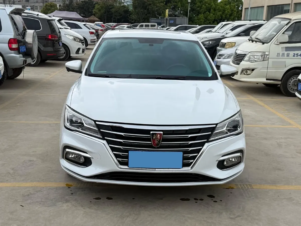 2019 Roewe i5 1.5L 120HP L4 CVT,autocango,china used car exporter,china ev exporter,chinese used car exporter,chinese used ev exporter