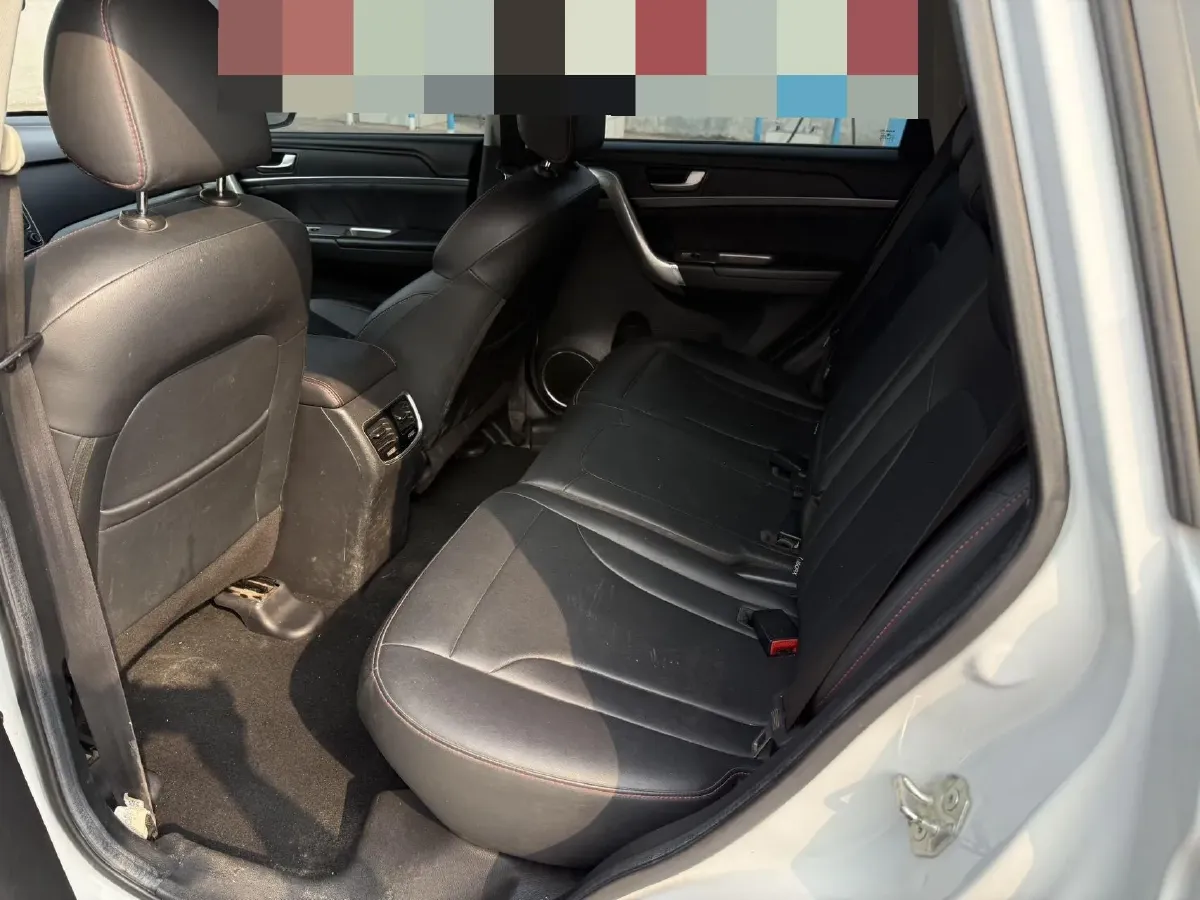 2019 Haval M6 1.5T 150HP L4 6MT,autocango,china used car exporter,china ev exporter,chinese used car exporter,chinese used ev exporter