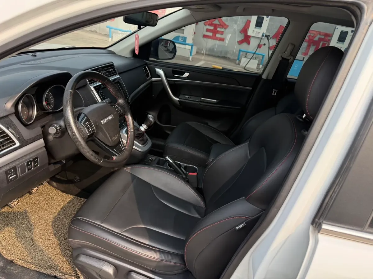 2019 Haval M6 1.5T 150HP L4 6MT,autocango,china used car exporter,china ev exporter,chinese used car exporter,chinese used ev exporter