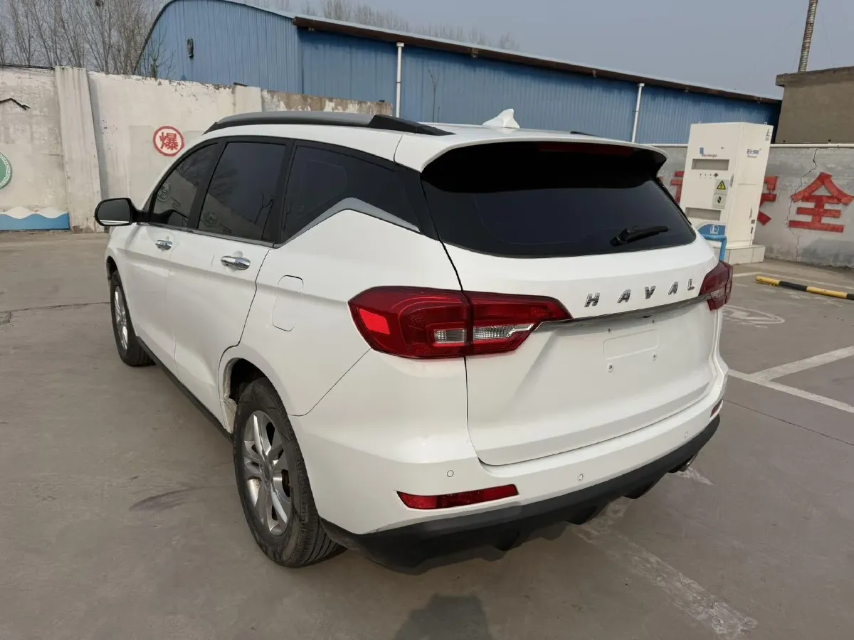 2019 Haval M6 1.5T 150HP L4 6MT,autocango,china used car exporter,china ev exporter,chinese used car exporter,chinese used ev exporter