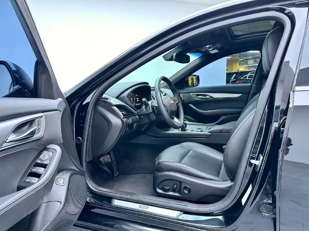 2023 Cadillac CT5 2.0T 237HP L4 10AT,autocango,china used car exporter,china ev exporter,chinese used car exporter,chinese used ev exporter