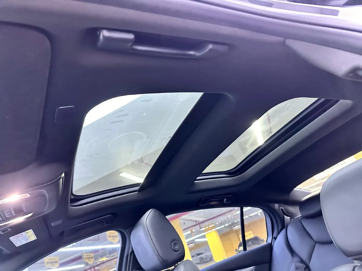 2023 Cadillac CT5 2.0T 237HP L4 10AT,autocango,china used car exporter,china ev exporter,chinese used car exporter,chinese used ev exporter