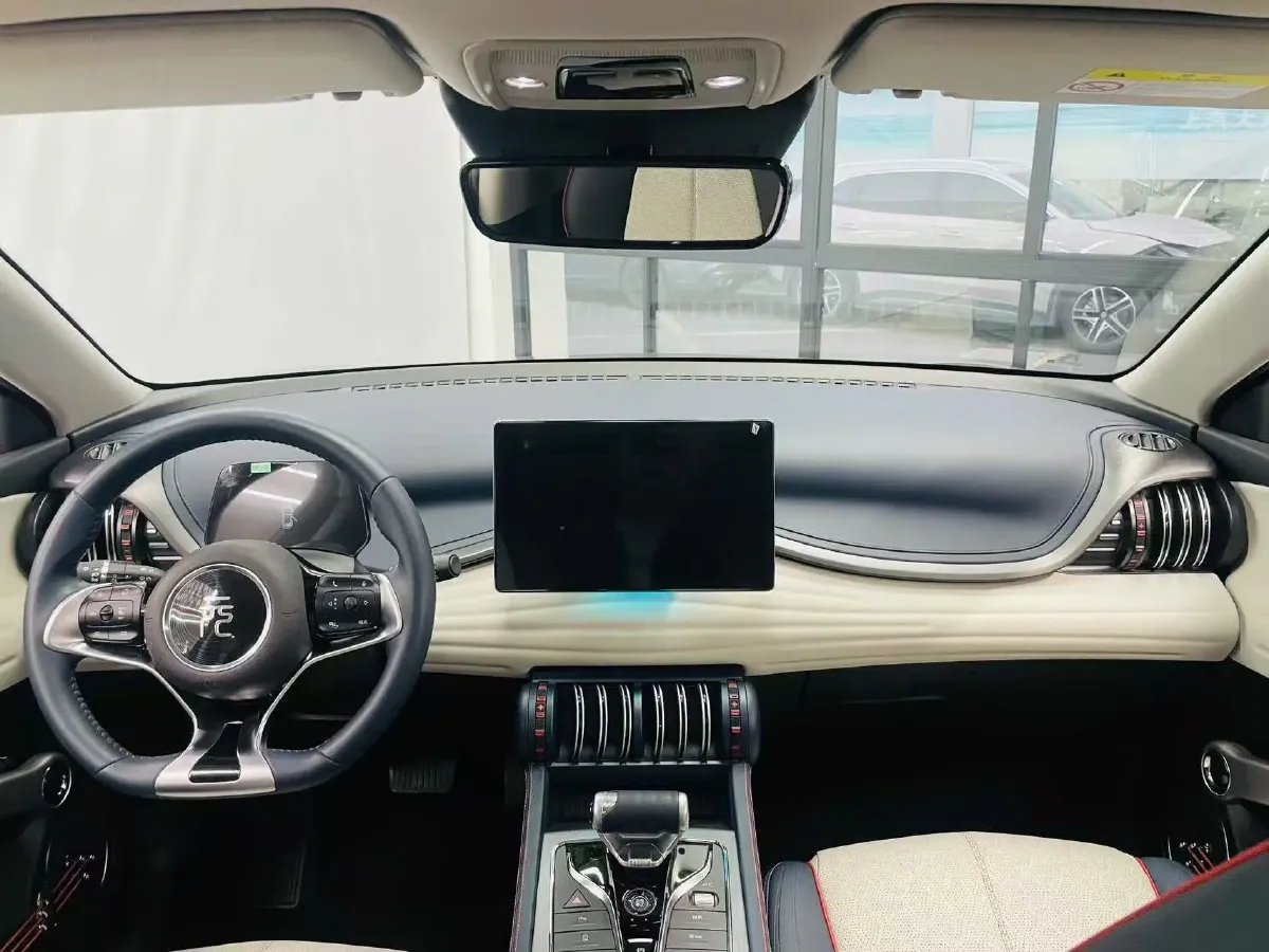 2022 Roewe RX5 MAX 1.5T 181HP L4 6AT,autocango,china used car exporter,china ev exporter,chinese used car exporter,chinese used ev exporter