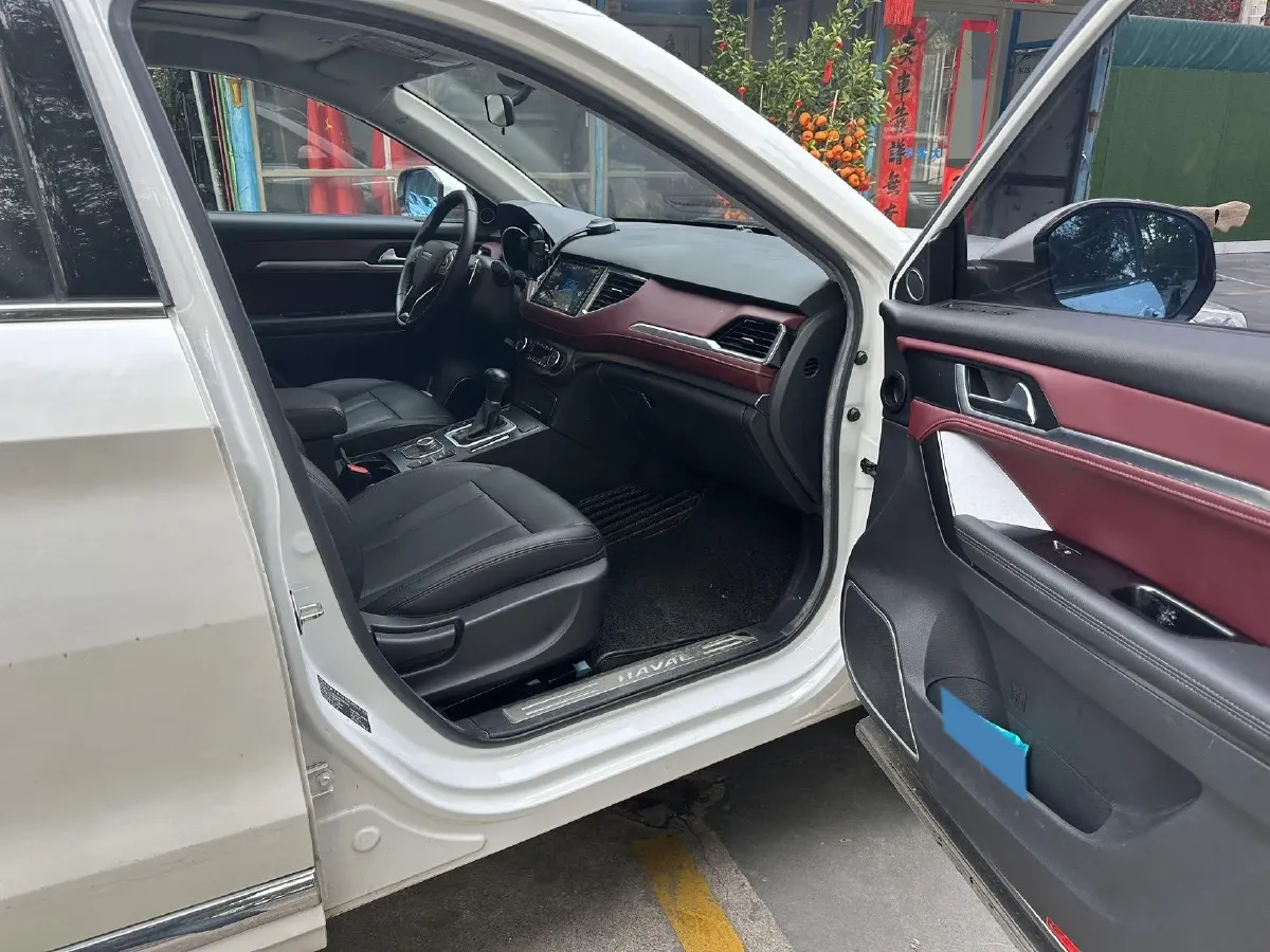 2018 Haval H6 Coupe 1.5T 169HP L4 7DCT,autocango,china used car exporter,china ev exporter,chinese used car exporter,chinese used ev exporter