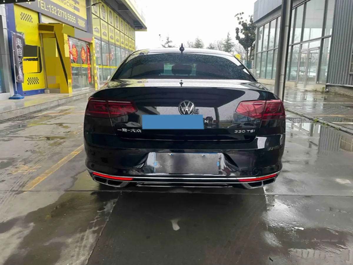 2023 Volkswagen Magotan 2.0T 186HP L4 7DCT,autocango,china used car exporter,china ev exporter,chinese used car exporter,chinese used ev exporter