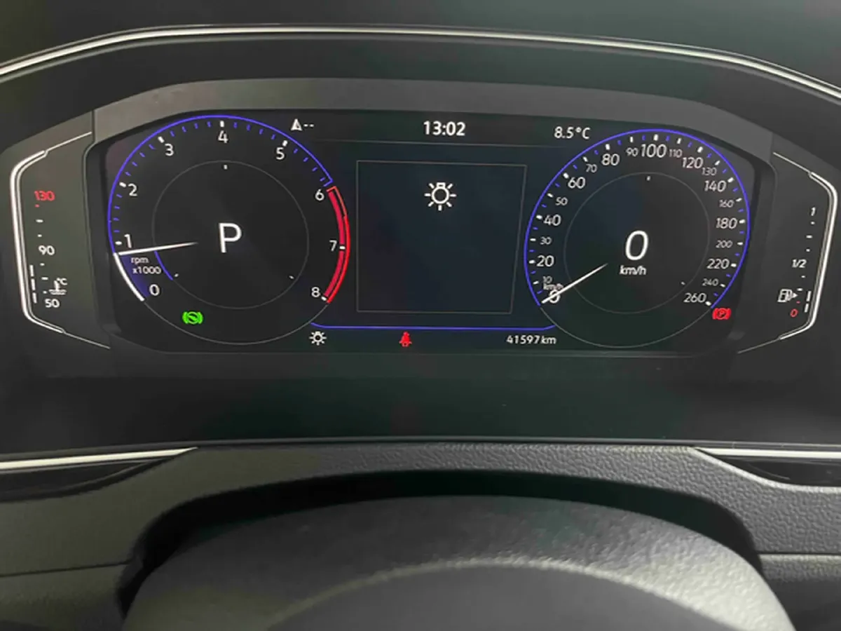 2023 Volkswagen Magotan 2.0T 186HP L4 7DCT,autocango,china used car exporter,china ev exporter,chinese used car exporter,chinese used ev exporter