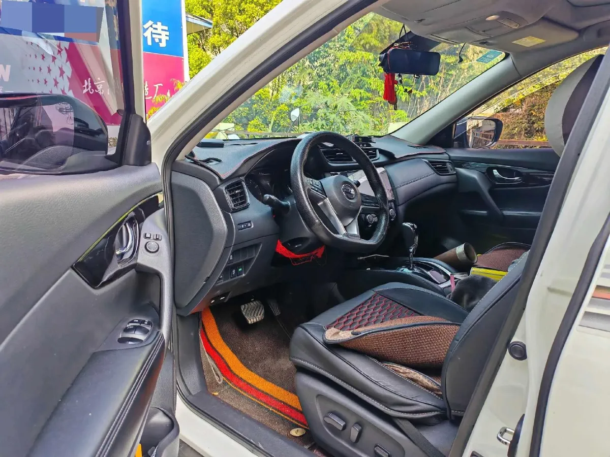 2020 Nissan X-Trail 2.0L 154HP L4 CVT,autocango,china used car exporter,china ev exporter,chinese used car exporter,chinese used ev exporter