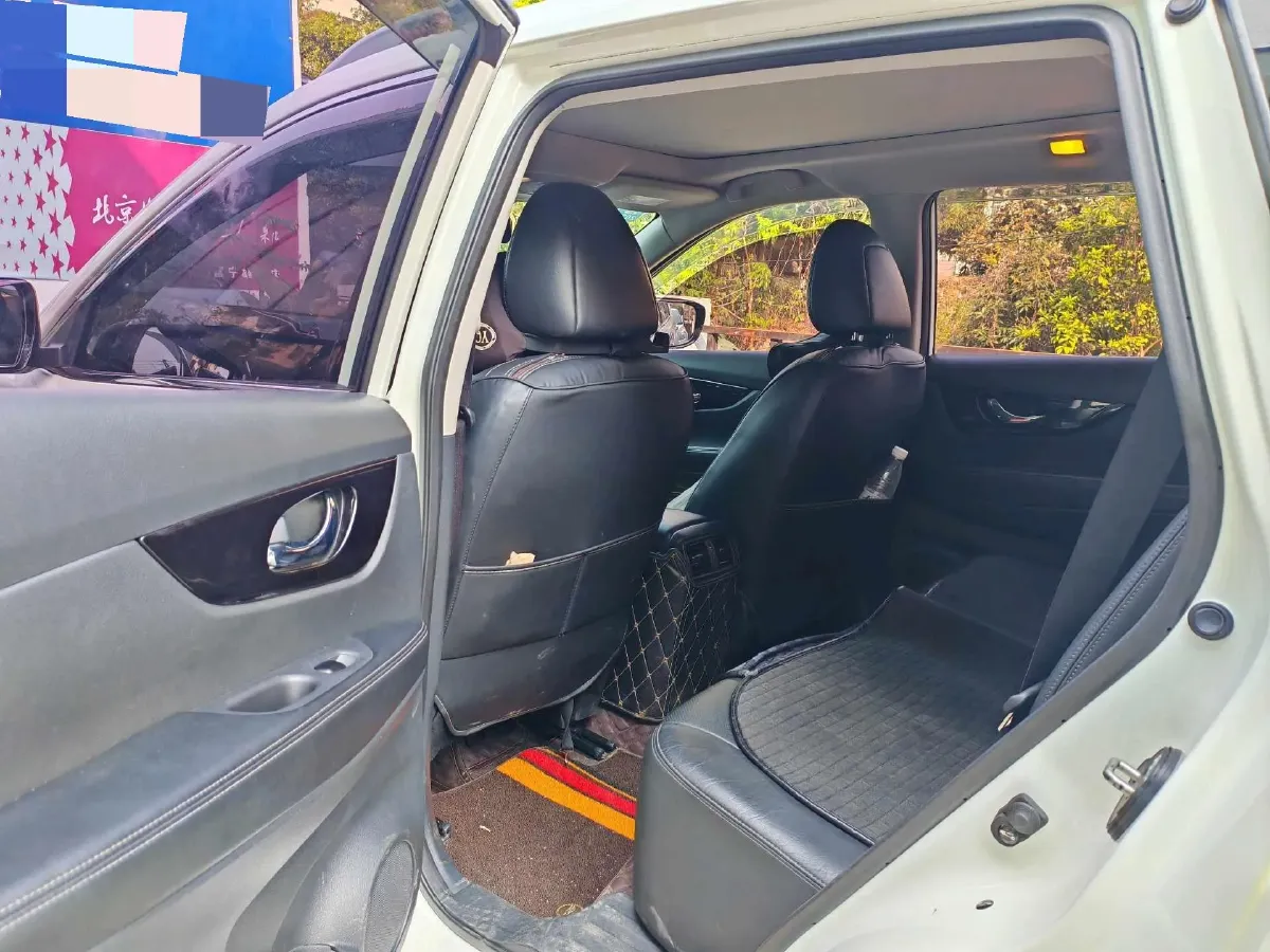 2020 Nissan X-Trail 2.0L 154HP L4 CVT,autocango,china used car exporter,china ev exporter,chinese used car exporter,chinese used ev exporter