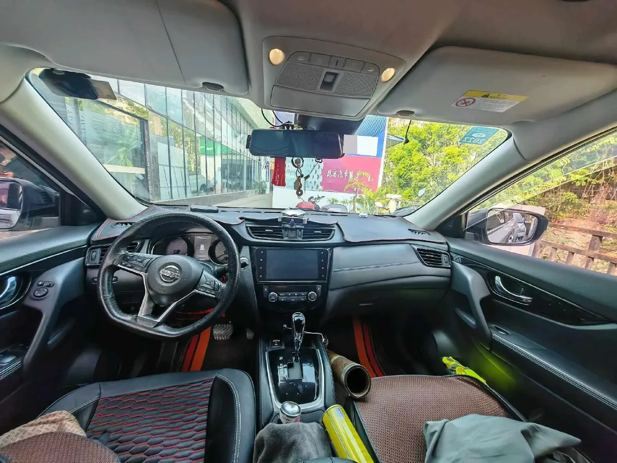 2020 Nissan X-Trail 2.0L 154HP L4 CVT,autocango,china used car exporter,china ev exporter,chinese used car exporter,chinese used ev exporter