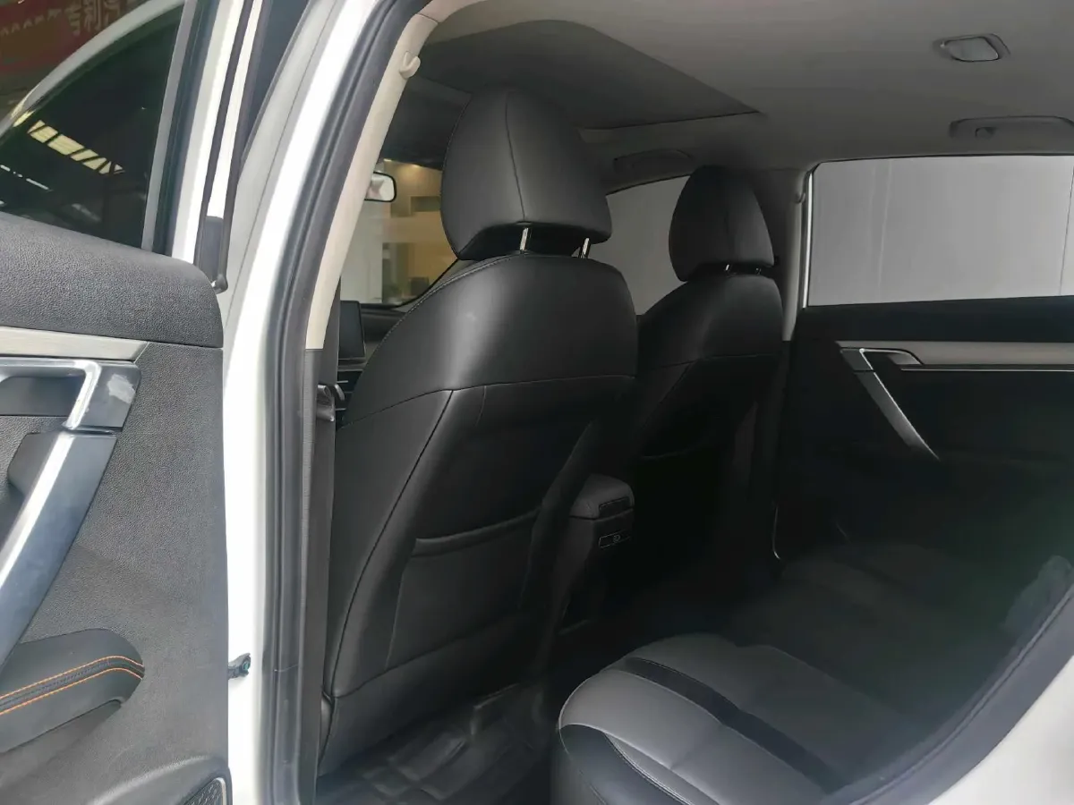 2023 Geely Coolray 1.5T 181HP L4 7DCT,autocango,china used car exporter,china ev exporter,chinese used car exporter,chinese used ev exporter