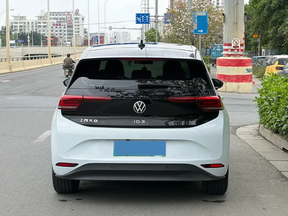 2023 DongFeng Forthing S60 EV BEV 54.6KWH,autocango,china used car exporter,china ev exporter,chinese used car exporter,chinese used ev exporter