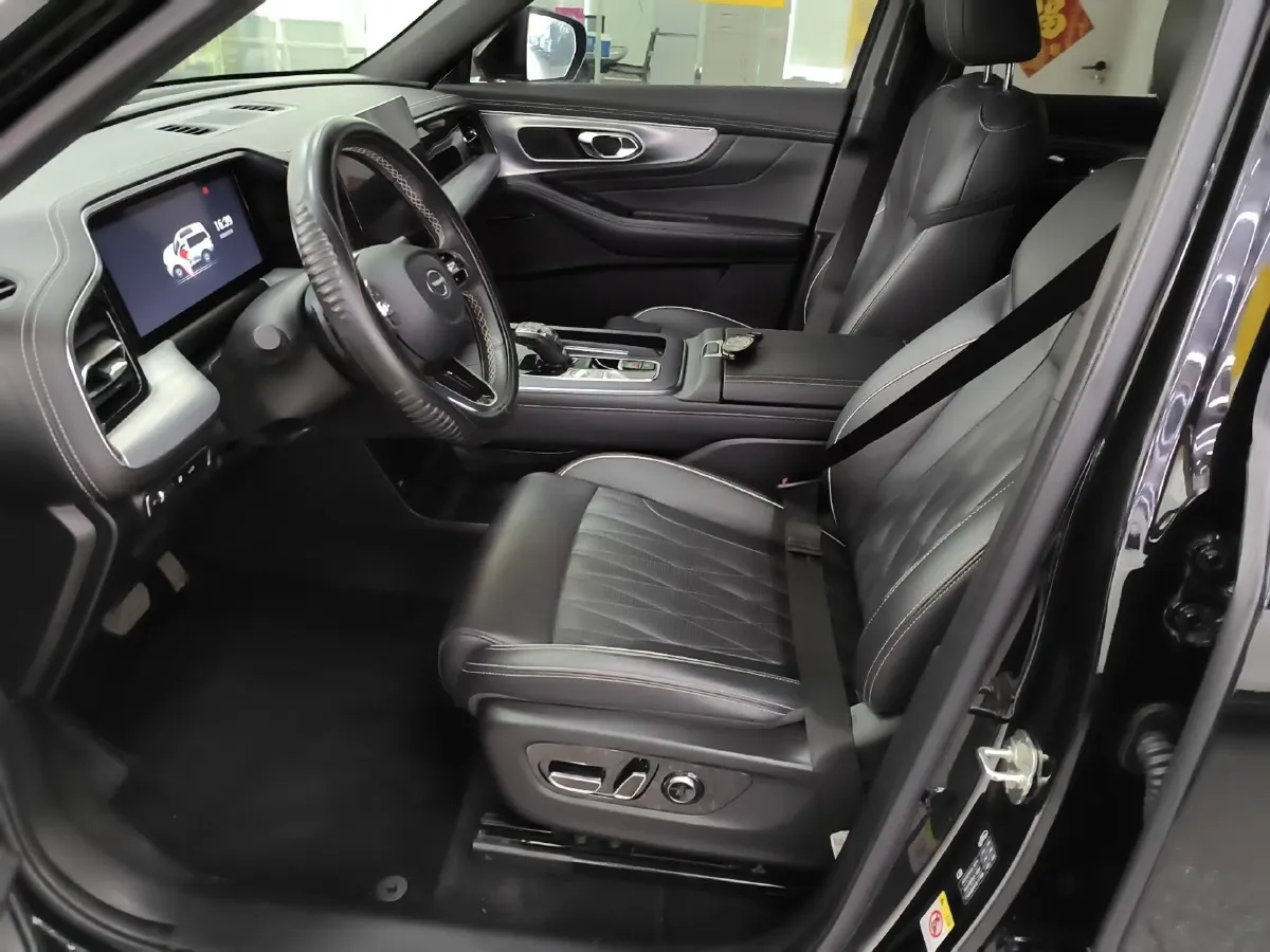 2022 GAC Trumpchi GS8 2.0T 252HP L4 8AT,autocango,china used car exporter,china ev exporter,chinese used car exporter,chinese used ev exporter