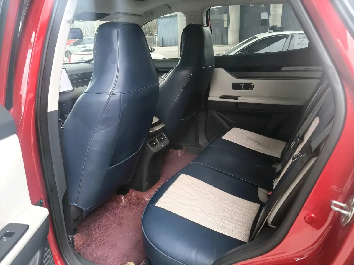 2022 Jetour DASHING 1.6T 197HP L4 7DCT,autocango,china used car exporter,china ev exporter,chinese used car exporter,chinese used ev exporter