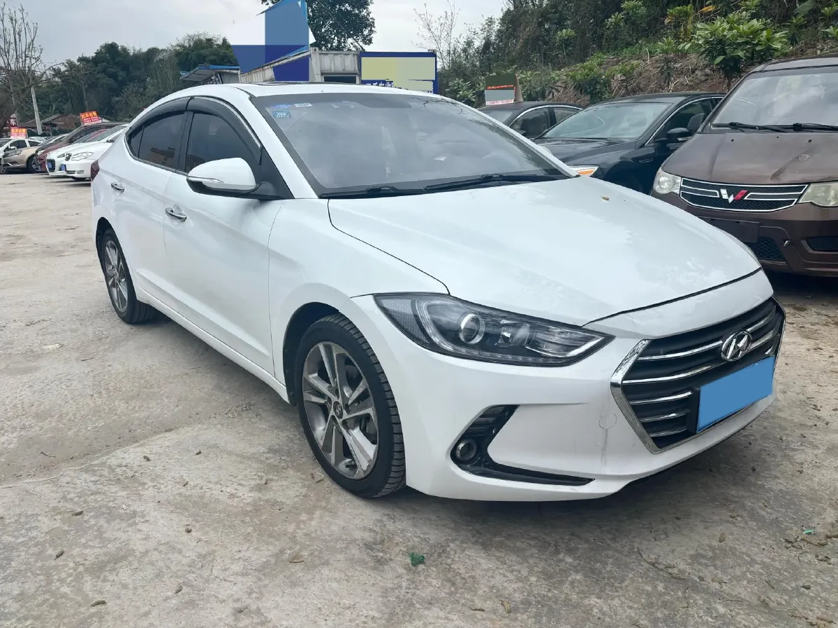 2018 Hyundai Elantra 1.6L 130HP L4 6AT,autocango,china used car exporter,china ev exporter,chinese used car exporter,chinese used ev exporter