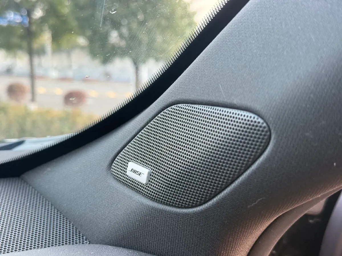 2020 Cadillac XT4 2.0T 241HP L4 9AT,autocango,china used car exporter,china ev exporter,chinese used car exporter,chinese used ev exporter