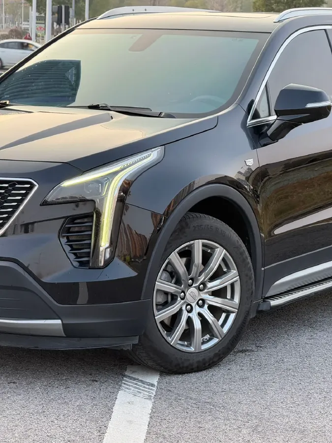 2020 Cadillac XT4 2.0T 241HP L4 9AT,autocango,china used car exporter,china ev exporter,chinese used car exporter,chinese used ev exporter