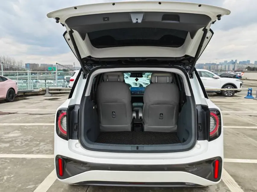 2023 JAC T8 2.0T 170HP L4 8AT,autocango,china used car exporter,china ev exporter,chinese used car exporter,chinese used ev exporter