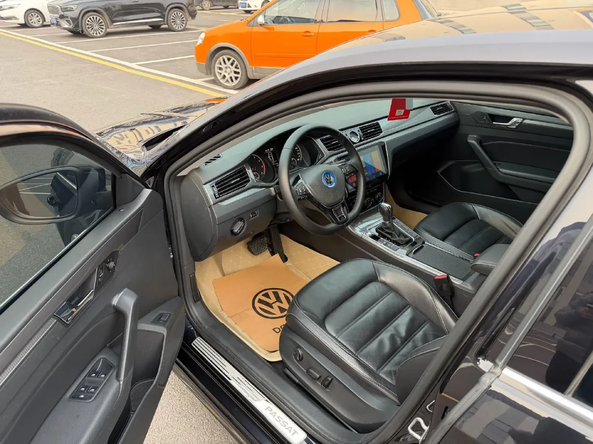 2017 Volkswagen Passat 1.8T 180HP L4 7DCT,autocango,china used car exporter,china ev exporter,chinese used car exporter,chinese used ev exporter
