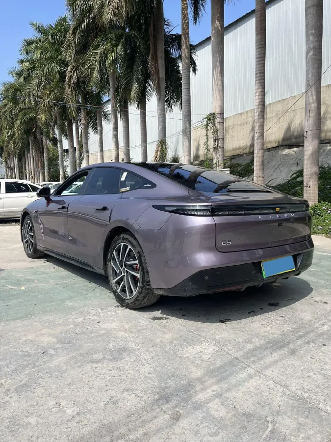 2025 Exceed Sterra ES REEV 156HP REEV 34.7KWH,autocango,china used car exporter,china ev exporter,chinese used car exporter,chinese used ev exporter