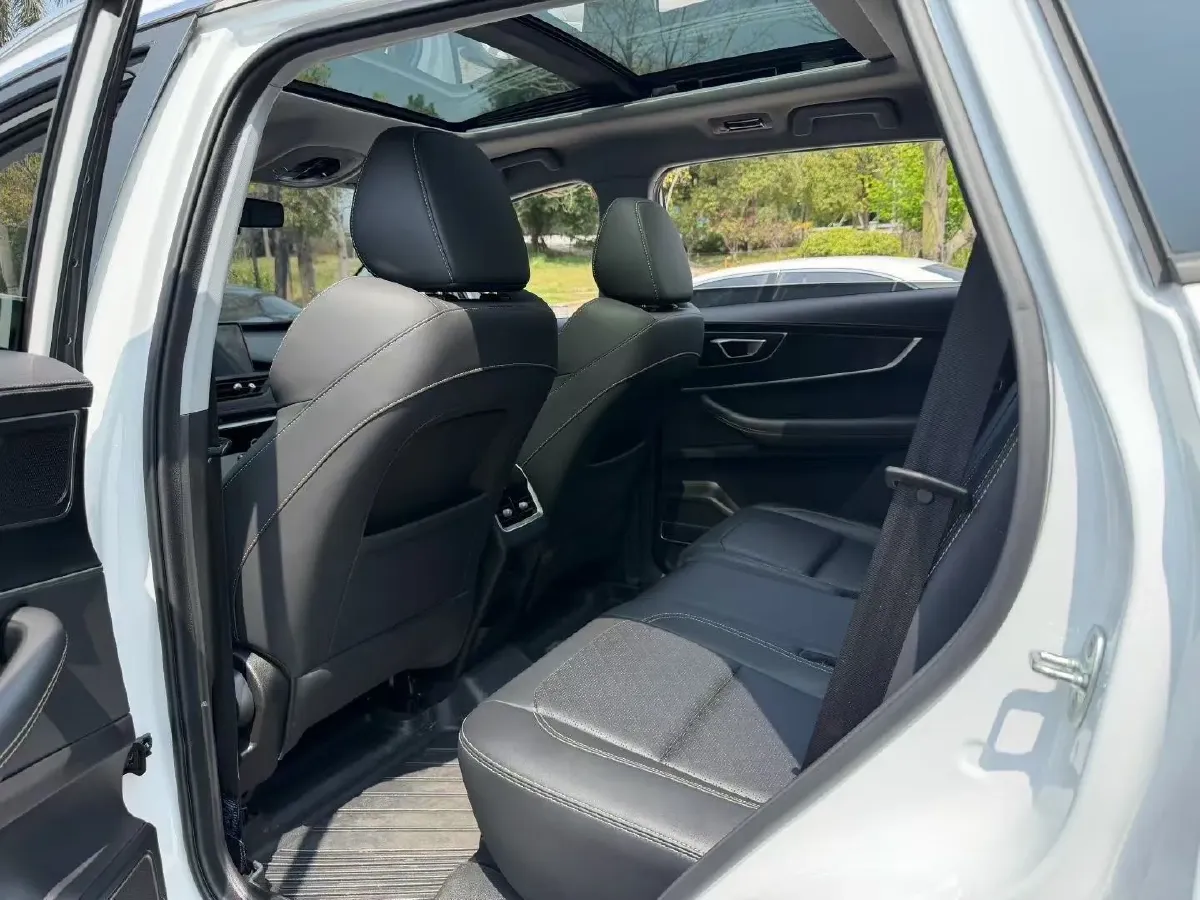 2023 Chery Tiggo 8 1.5T 156HP L4 6DCT,autocango,china used car exporter,china ev exporter,chinese used car exporter,chinese used ev exporter