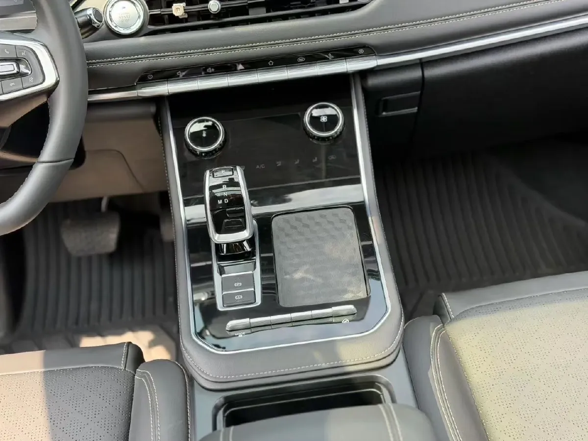 2023 Chery Tiggo 8 1.5T 156HP L4 6DCT,autocango,china used car exporter,china ev exporter,chinese used car exporter,chinese used ev exporter