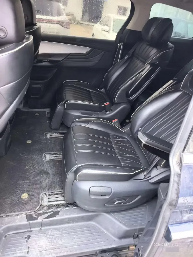 2021 Roewe iMAX8 2.0T 234HP L4 8AT,autocango,china used car exporter,china ev exporter,chinese used car exporter,chinese used ev exporter