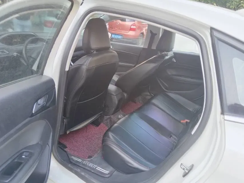 2016 Peugeot 308 1.6L 117HP L4 6AT,autocango,china used car exporter,china ev exporter,chinese used car exporter,chinese used ev exporter