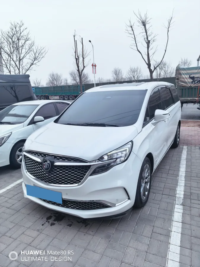 2022 Buick GL8 2.0T 237HP L4 9AT,autocango,china used car exporter,china ev exporter,chinese used car exporter,chinese used ev exporter