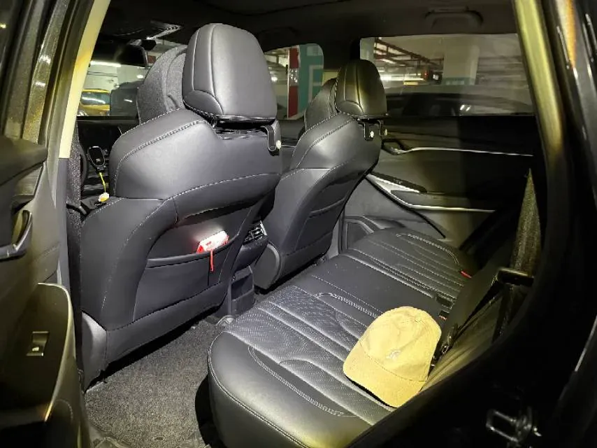 2020 ChangAn CS75 Plus 1.5T 178HP L4 6AT,autocango,china used car exporter,china ev exporter,chinese used car exporter,chinese used ev exporter