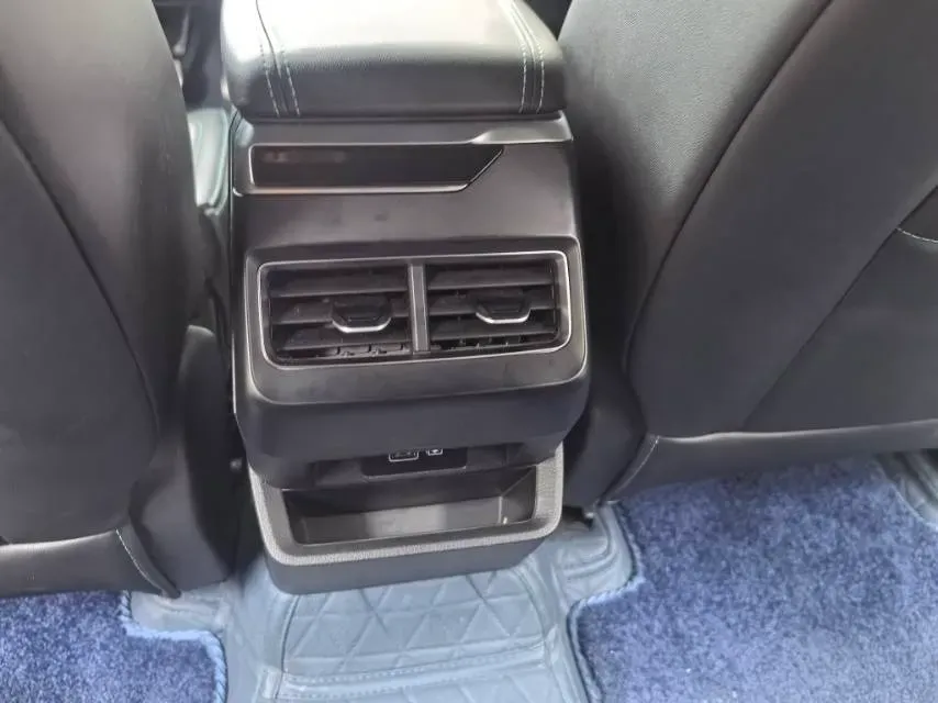 2023 Geely Preface 2.0T 190HP L4 7DCT,autocango,china used car exporter,china ev exporter,chinese used car exporter,chinese used ev exporter