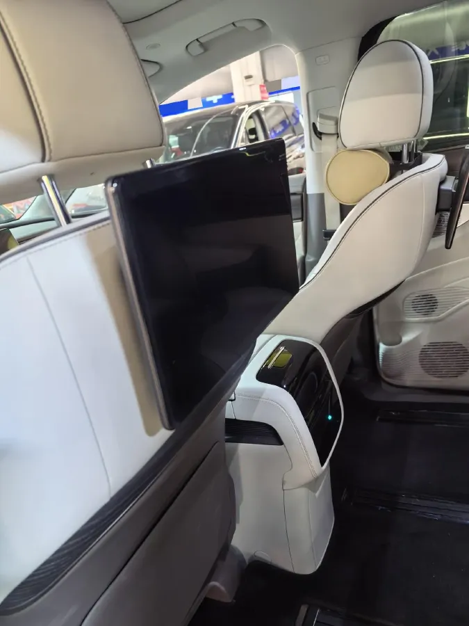 2022 Mercedes-Benz GLC Class 2.0T 197HP L4 9AT,autocango,china used car exporter,china ev exporter,chinese used car exporter,chinese used ev exporter