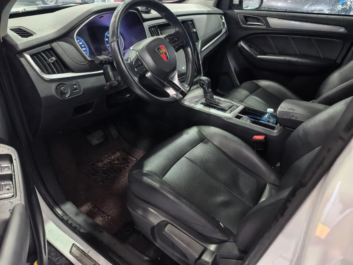 2020 Roewe i6 1.5T 169HP L4 7DCT,autocango,china used car exporter,china ev exporter,chinese used car exporter,chinese used ev exporter