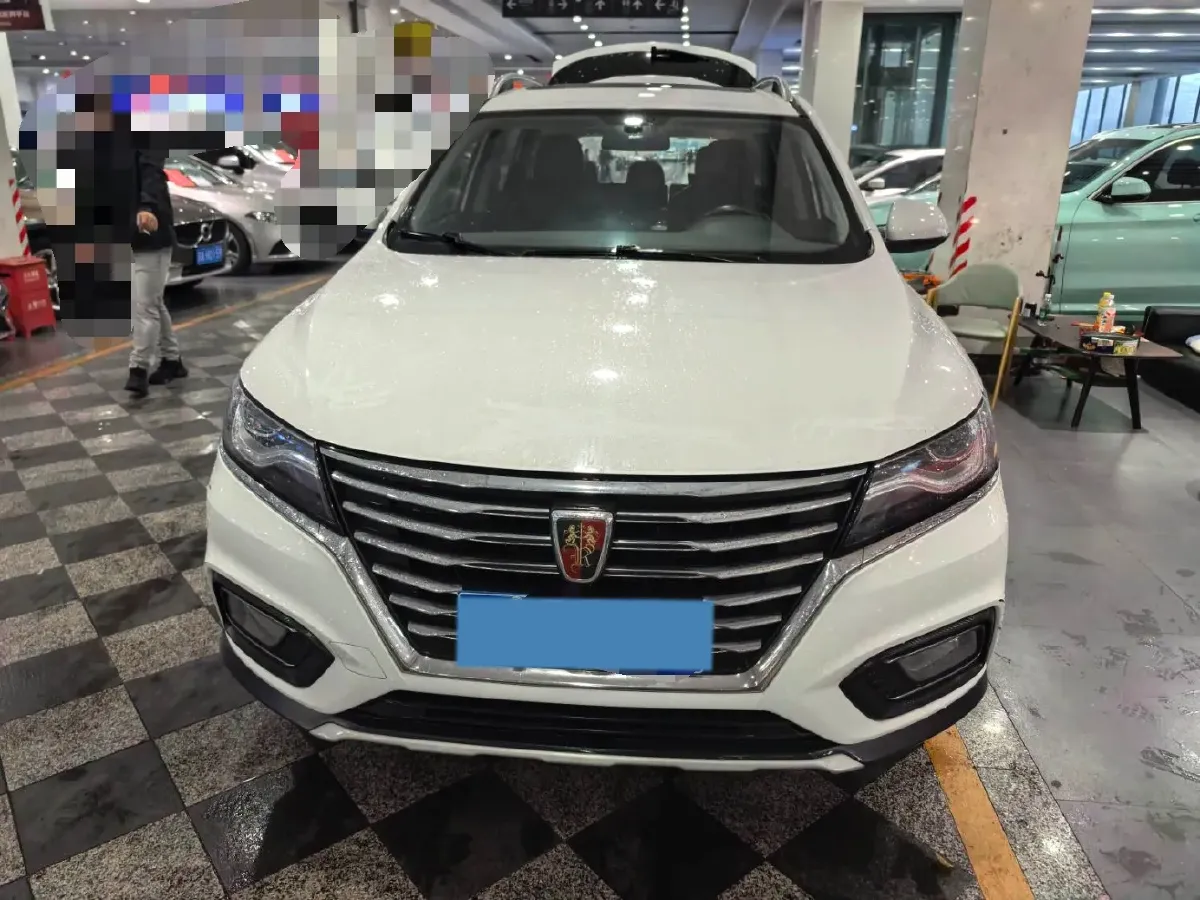 2020 Roewe i6 1.5T 169HP L4 7DCT,autocango,china used car exporter,china ev exporter,chinese used car exporter,chinese used ev exporter