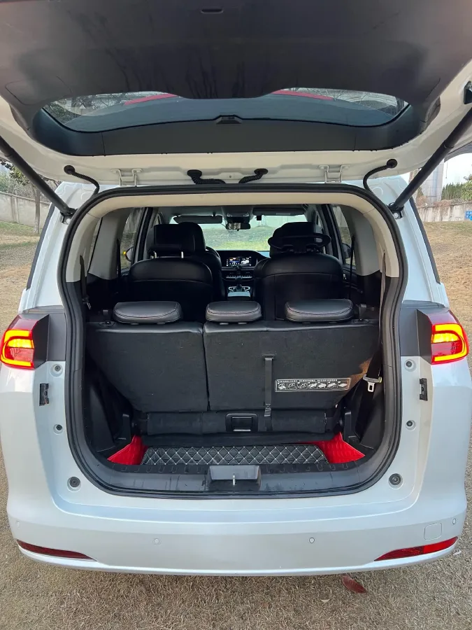 2021 GAC Trumpchi M6 1.5T 169HP L4 7DCT,autocango,china used car exporter,china ev exporter,chinese used car exporter,chinese used ev exporter