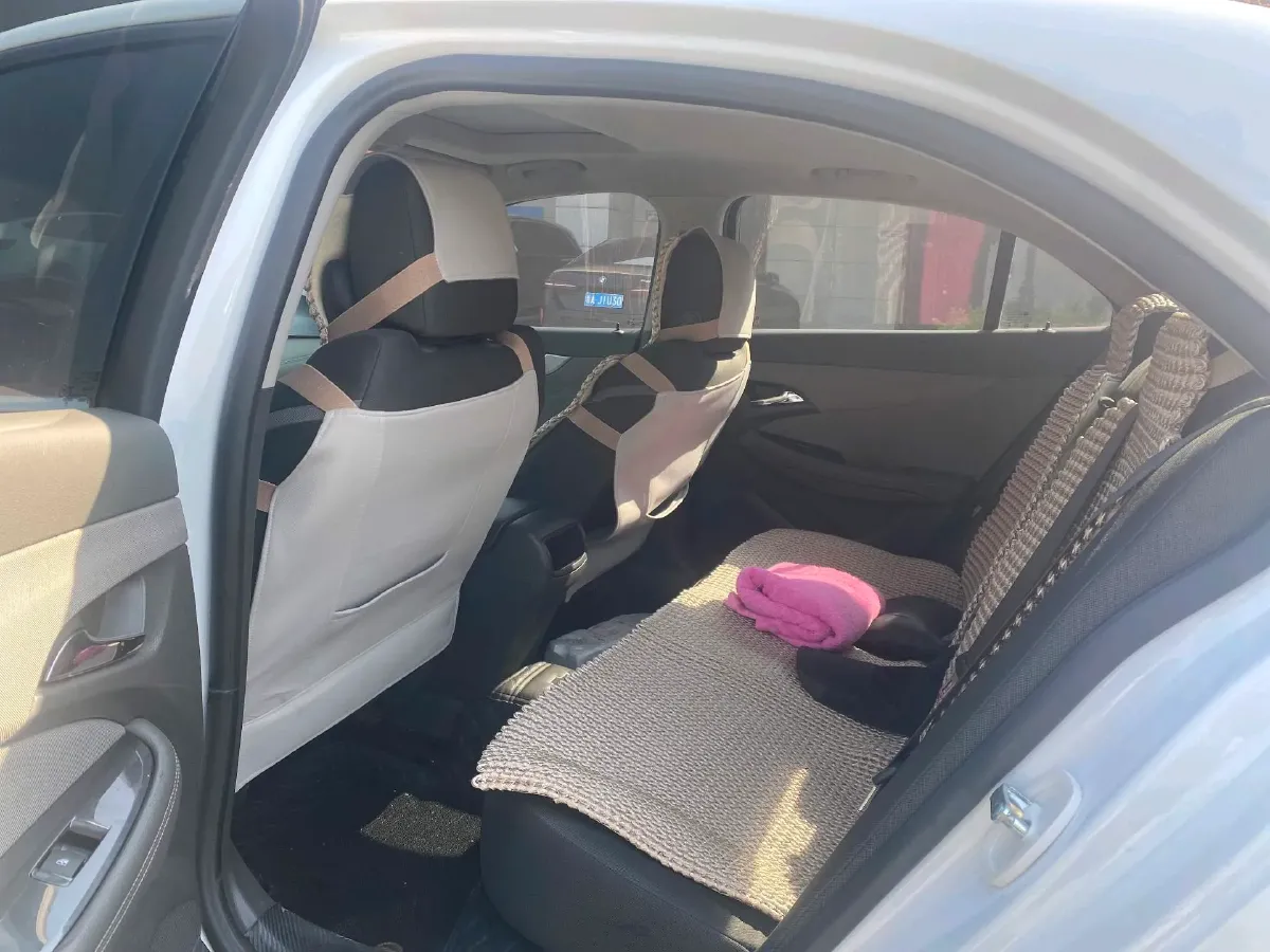 2018 Chevrolet Malibu 1.5T 170HP L4 6AT,autocango,china used car exporter,china ev exporter,chinese used car exporter,chinese used ev exporter