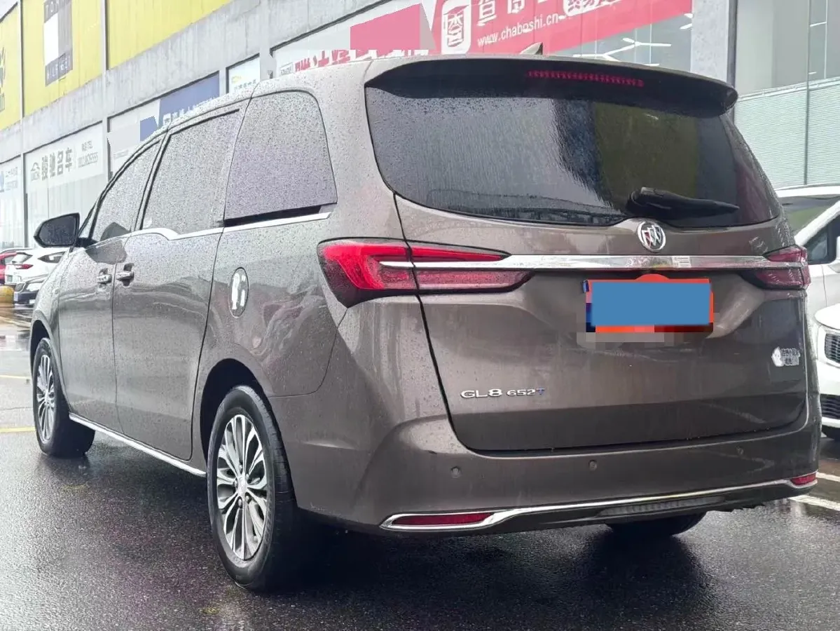 2022 Buick GL8 2.0T 237HP L4 9AT,autocango,china used car exporter,china ev exporter,chinese used car exporter,chinese used ev exporter