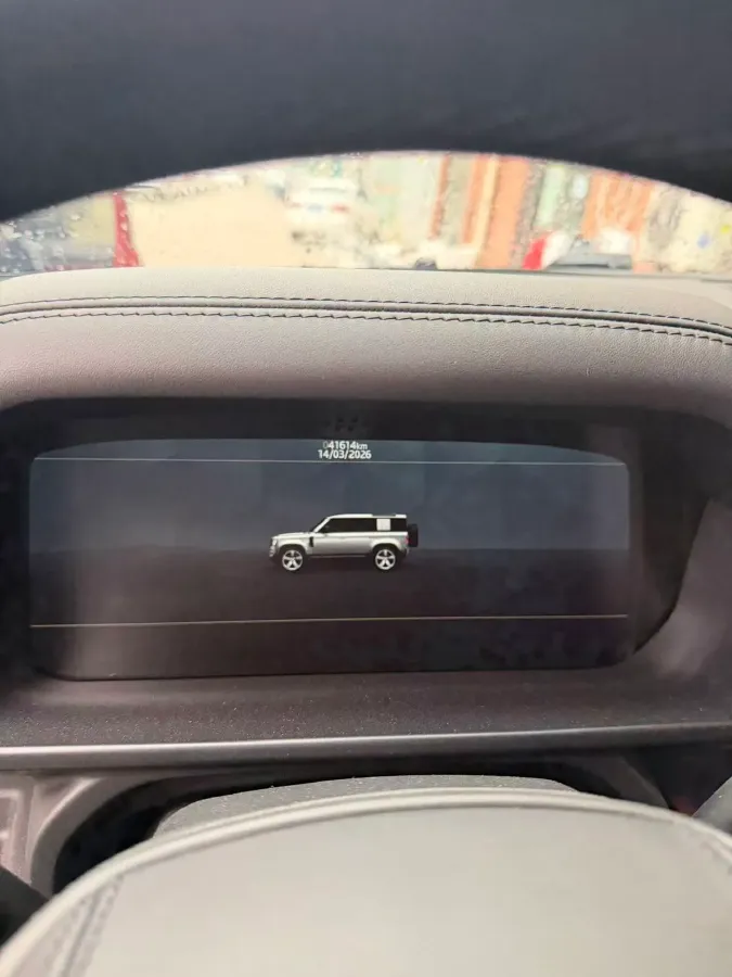 2023 Land Rover Defender 3.0T 400HP L6 8AT,autocango,china used car exporter,china ev exporter,chinese used car exporter,chinese used ev exporter