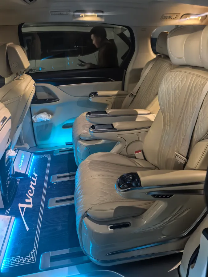 2022 Buick GL8 2.0T 237HP L4 9AT,autocango,china used car exporter,china ev exporter,chinese used car exporter,chinese used ev exporter