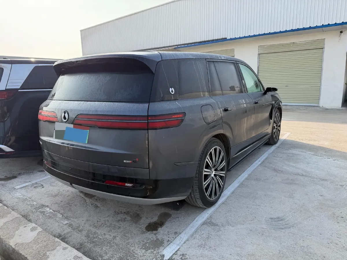 2025 Denza DenzaN9 2.0T 207HP L4 E-CVT PHEV,autocango,china used car exporter,china ev exporter,chinese used car exporter,chinese used ev exporter