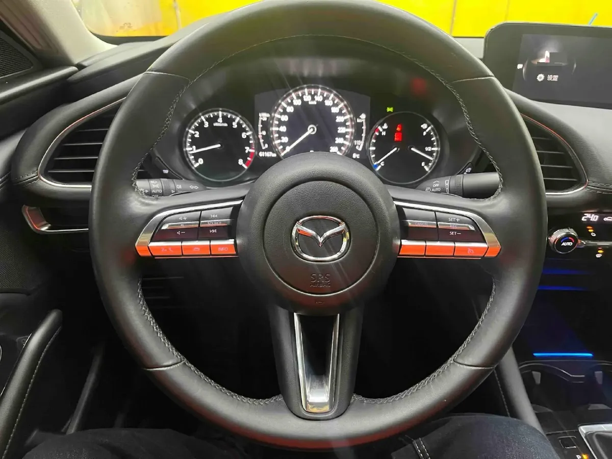 2021 Mazda 3 Axela 2.0L 158HP L4 6AT,autocango,china used car exporter,china ev exporter,chinese used car exporter,chinese used ev exporter