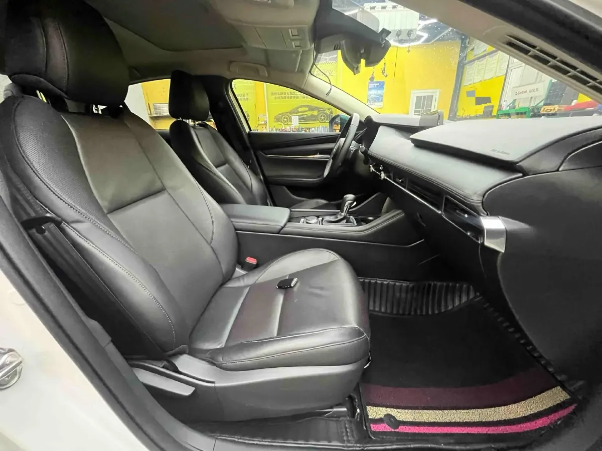 2021 Mazda 3 Axela 2.0L 158HP L4 6AT,autocango,china used car exporter,china ev exporter,chinese used car exporter,chinese used ev exporter