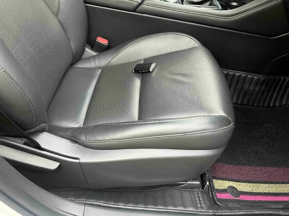 2021 Mazda 3 Axela 2.0L 158HP L4 6AT,autocango,china used car exporter,china ev exporter,chinese used car exporter,chinese used ev exporter