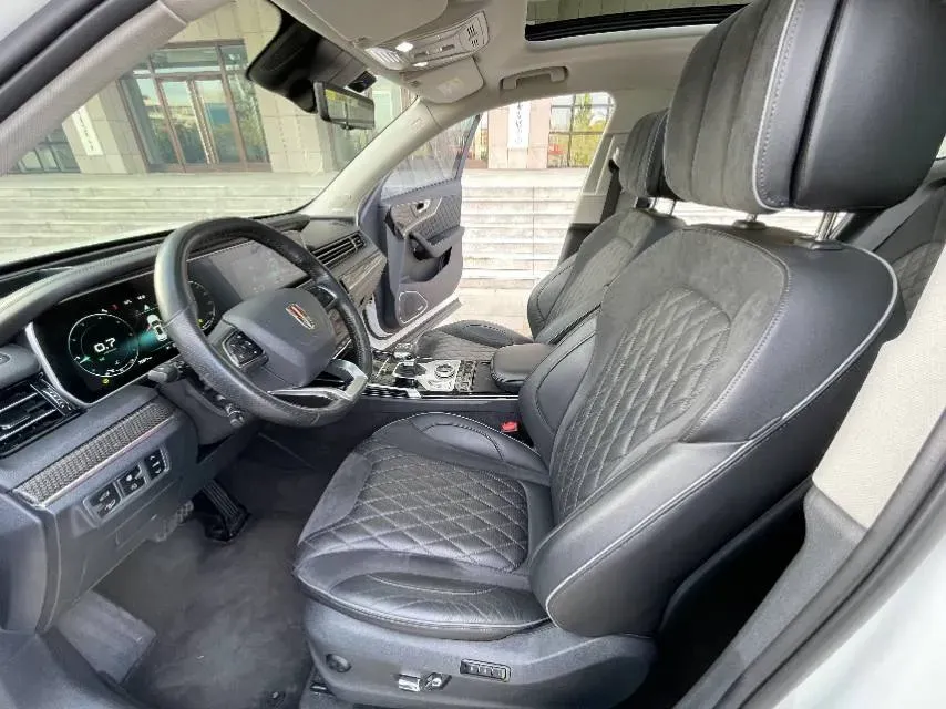 2019 HongQi HS5 2.0T 224HP L4 6AT,autocango,china used car exporter,china ev exporter,chinese used car exporter,chinese used ev exporter